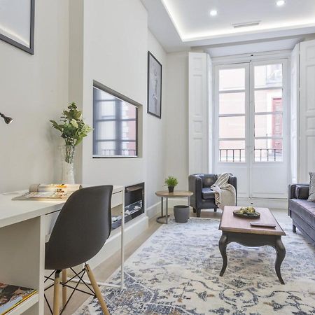 Charming City Center Apartment For 4 Perfect Location, Espoz Y Mina III Madrid Ngoại thất bức ảnh
